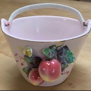 MCM 1956 GEO Z LEFTON PINK PORCELAIN BASKET WITH APPLIED FRUIT